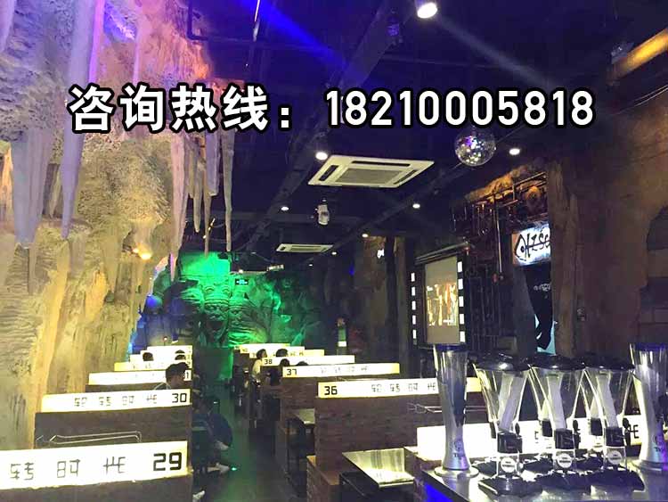 轮转时光烧烤店加盟