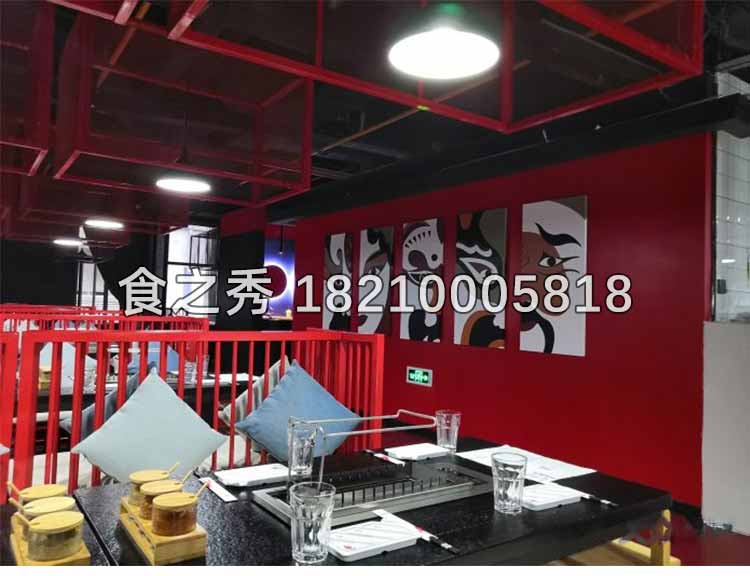 陕西西安市井烤庐,使用食之秀最新款触屏自动电烤炉,特色自助烧烤加盟,无烟烧烤加盟。