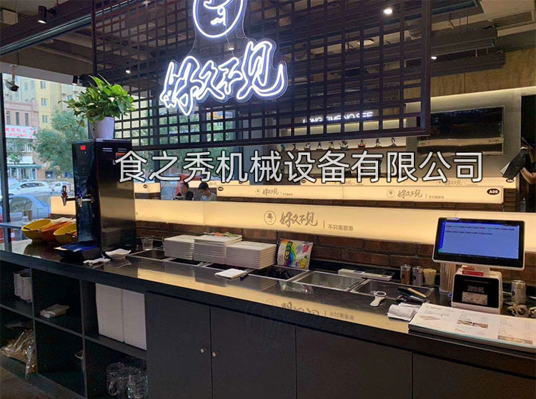 食之秀自动烧烤设备厂提供烧烤店用自动烧烤机、桌椅餐具等整店设备供应