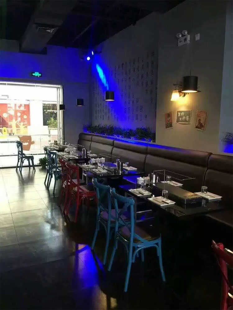 食之秀自动烧烤设备厂提供烧烤店用自动烧烤机、桌椅餐具等整店设备供应 食之秀自动烧烤设备厂提供烧烤店用自动烧烤机、桌椅餐具等整店设备供应