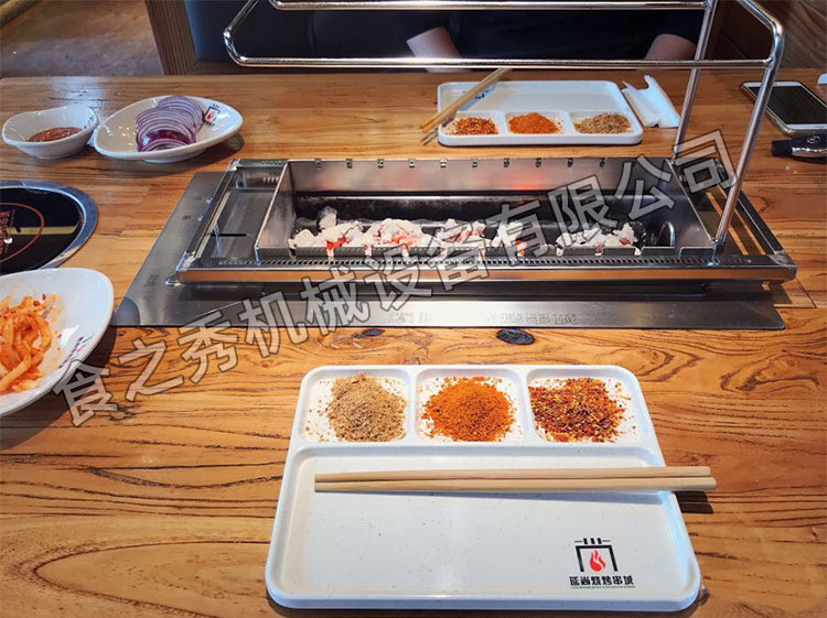 食之秀自动烧烤设备厂提供烧烤店用自动烧烤机、桌椅餐具等整店设备供应 食之秀自动烧烤设备厂提供烧烤店用自动烧烤机、桌椅餐具等整店设备供应